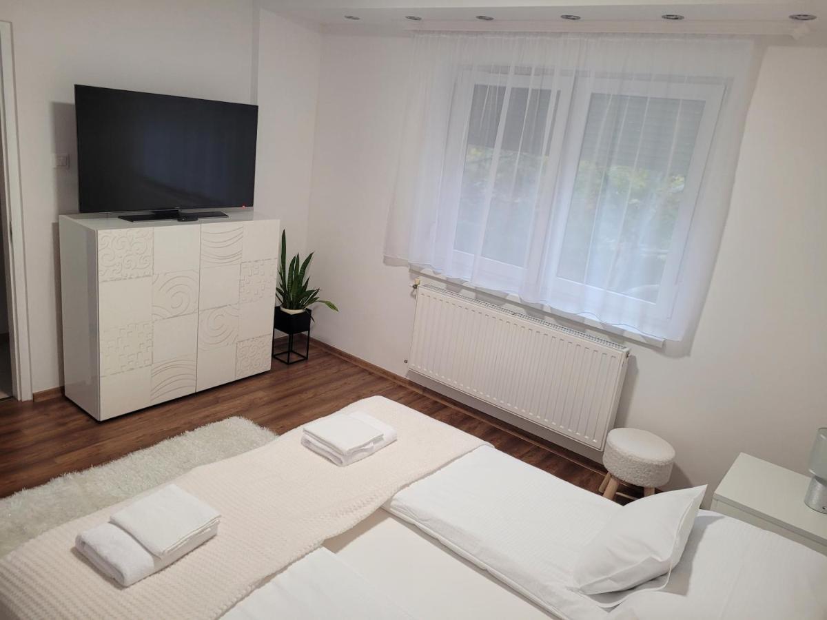 Matrix Apartman Bekescsaba Exterior photo