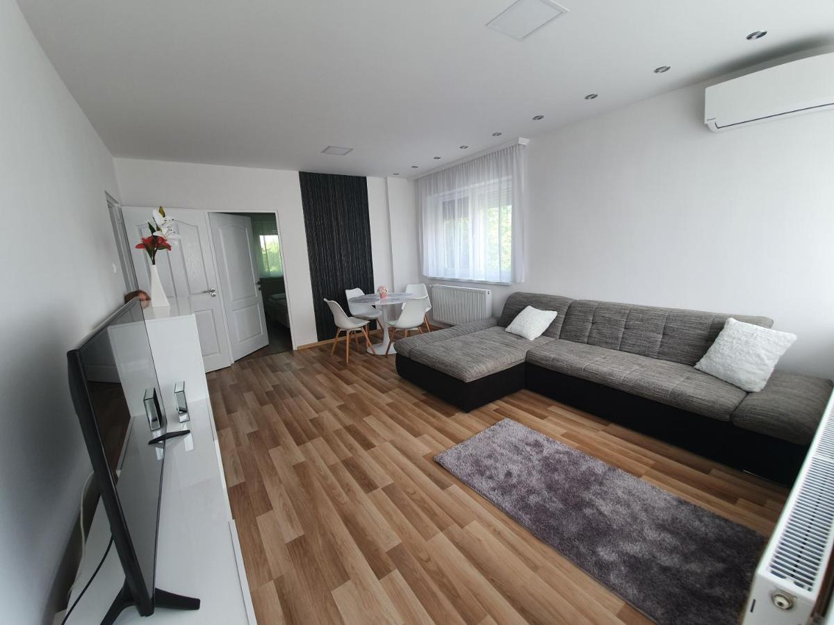 Matrix Apartman Bekescsaba Exterior photo