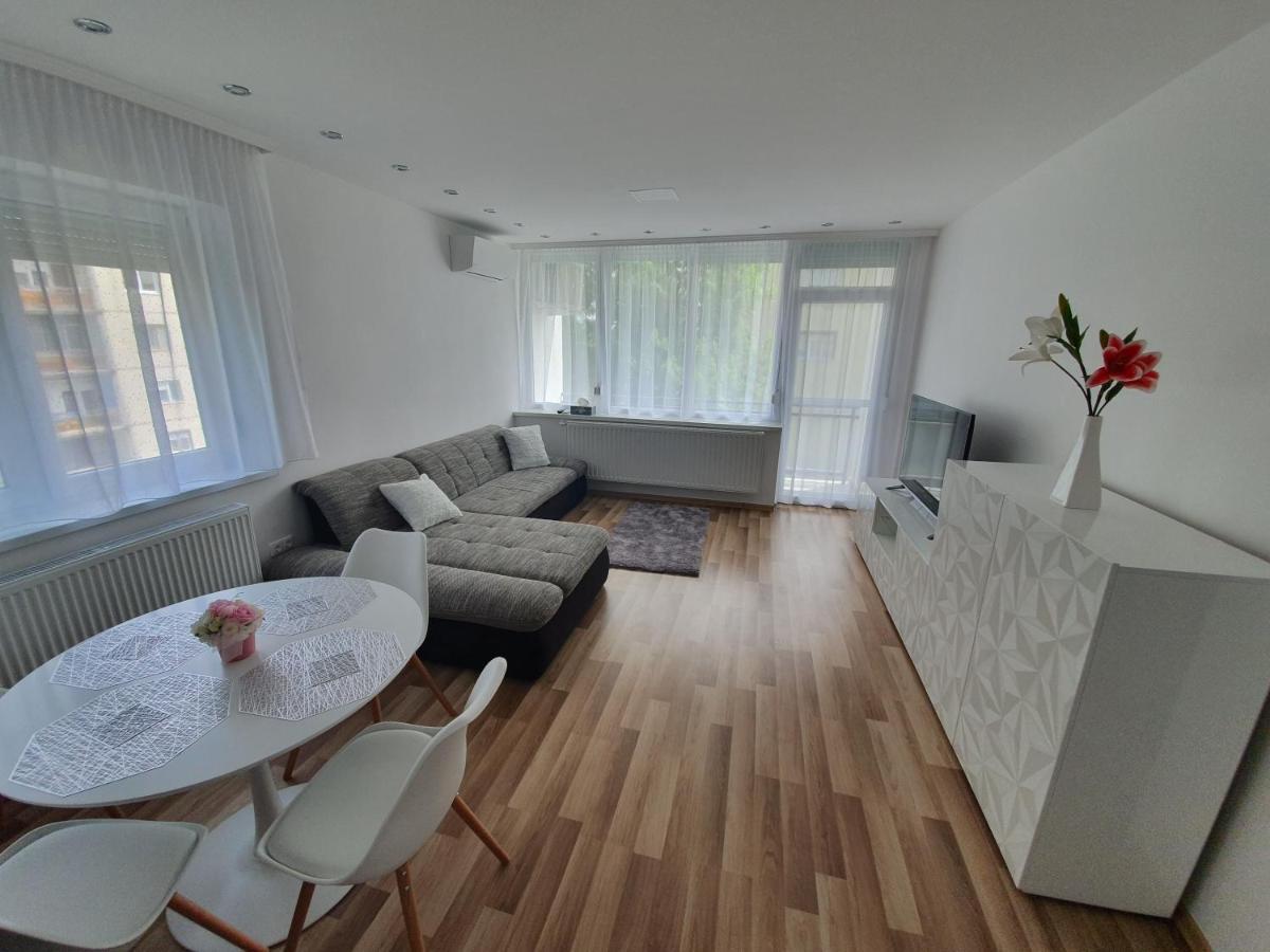 Matrix Apartman Bekescsaba Exterior photo